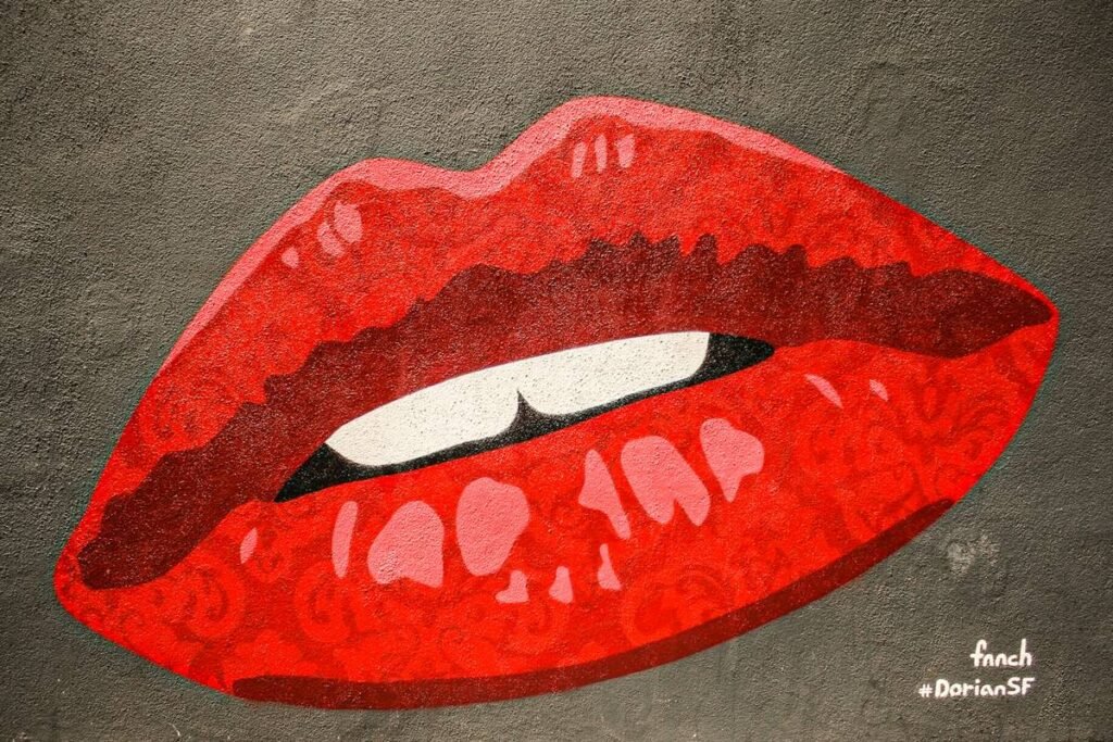 lips.
