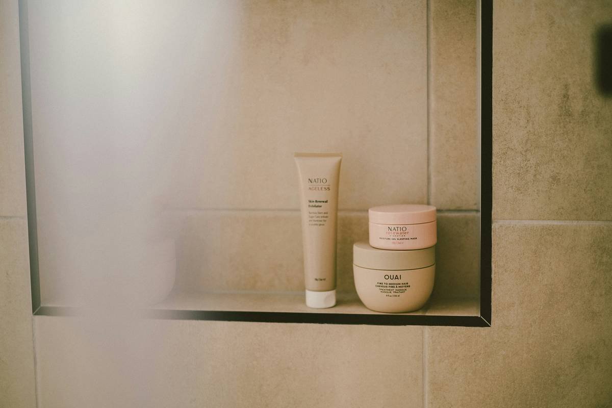 Why Your Beauty Organizer Drawer Is Failing You (And How to Fix It)