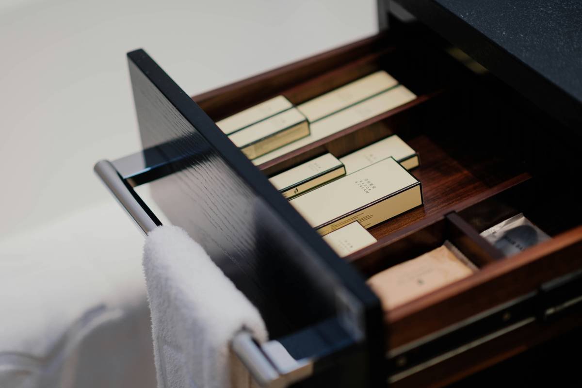 Vanity Storage Furniture: 7 Proven Tips to Avoid Costly Makeup Drawer Mistakes